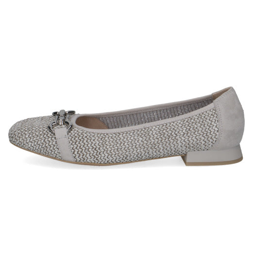 Caprice ladies Snaffle Trim Low Heel Pump