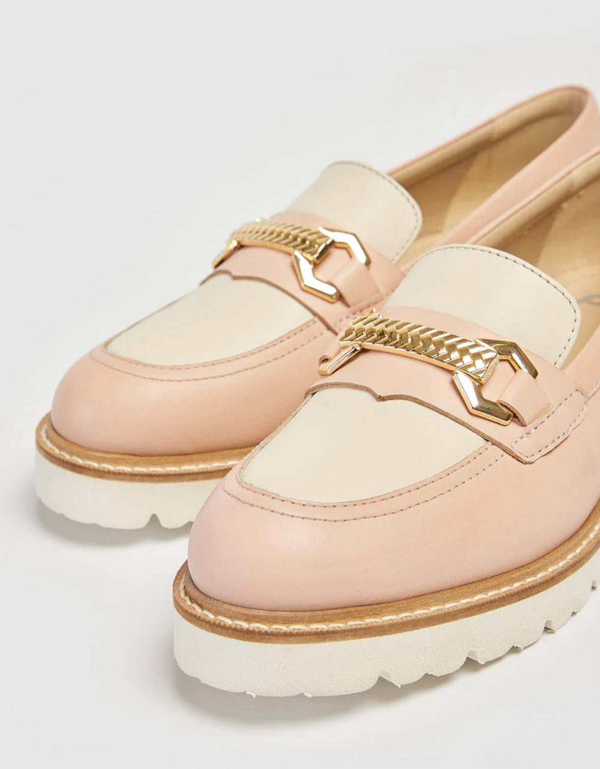 Pod Kendal Ladies Two Tone Loafer