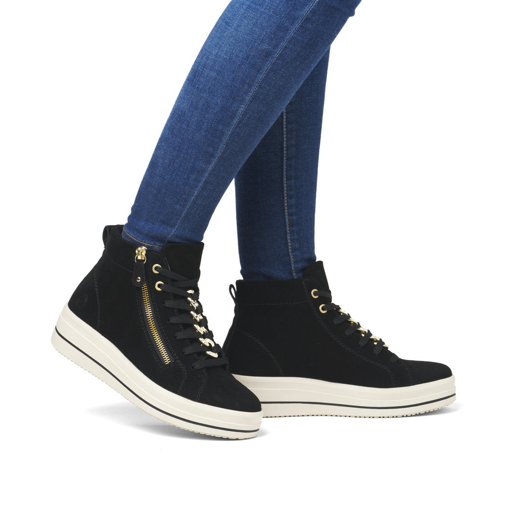 Remonte Ladies Chain Trim Lace Up Sneaker Boot