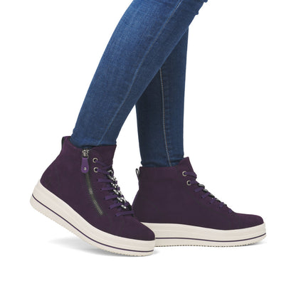 Remonte Ladies Chain Trim Lace Up Sneaker Boot