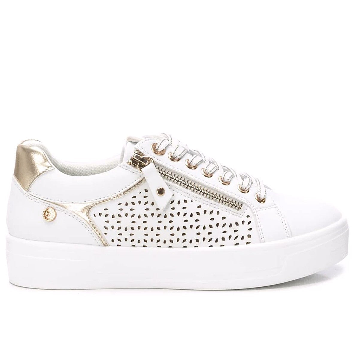 XTI Ladies Zip Side Laser Cut Sneaker