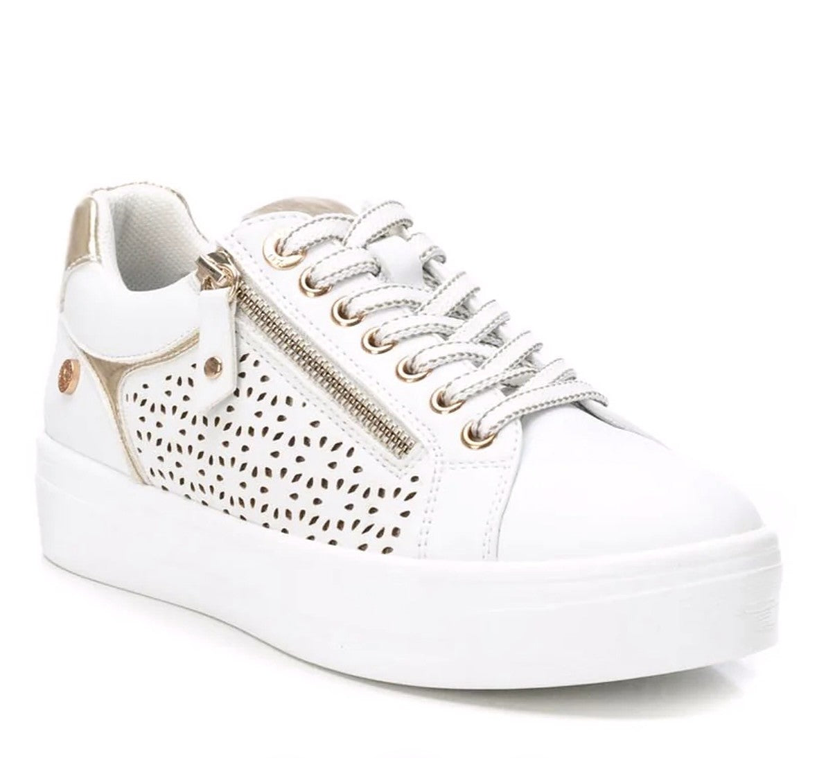 XTI Ladies Zip Side Laser Cut Sneaker