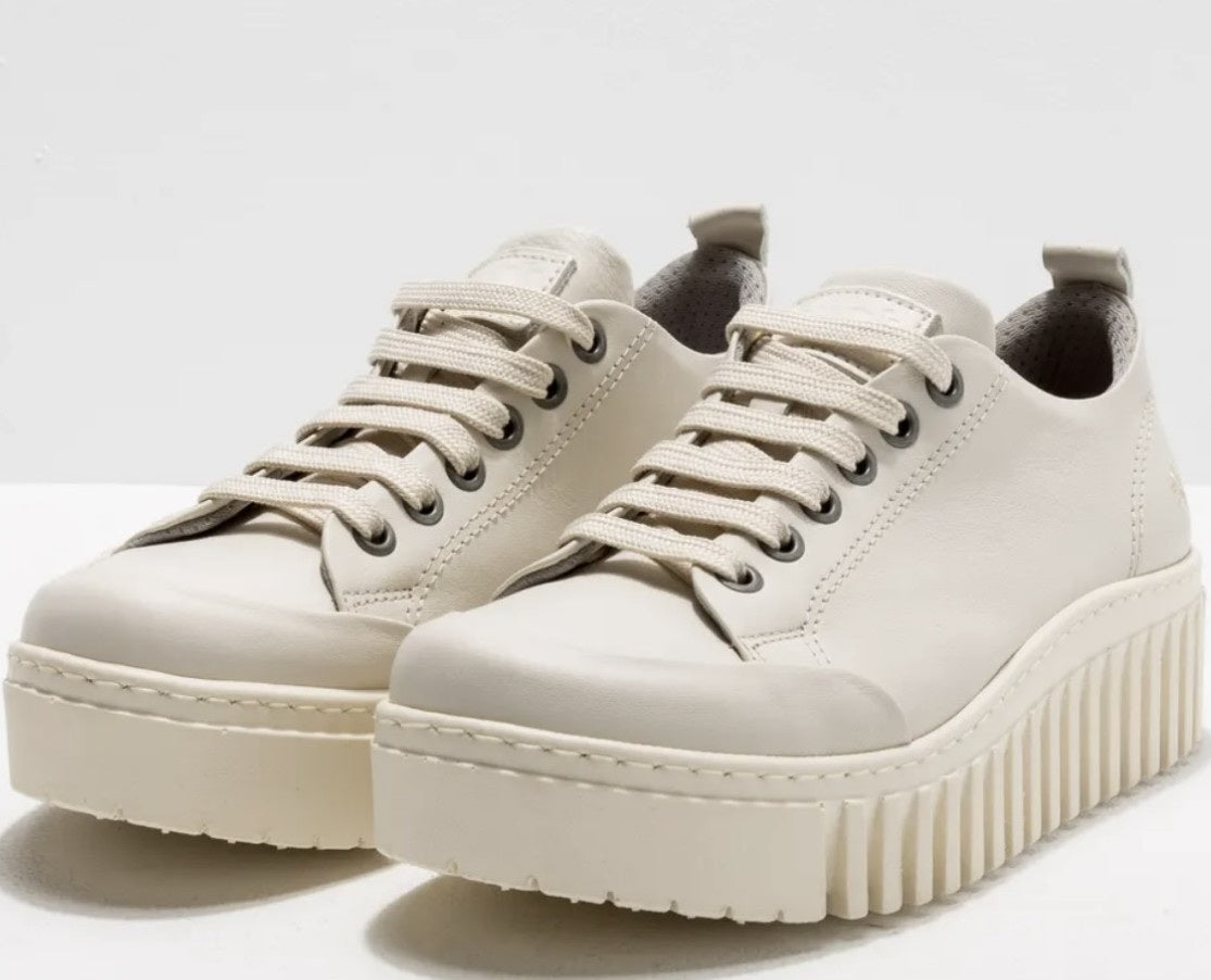 Art Ladies chunky sole lace up sneaker