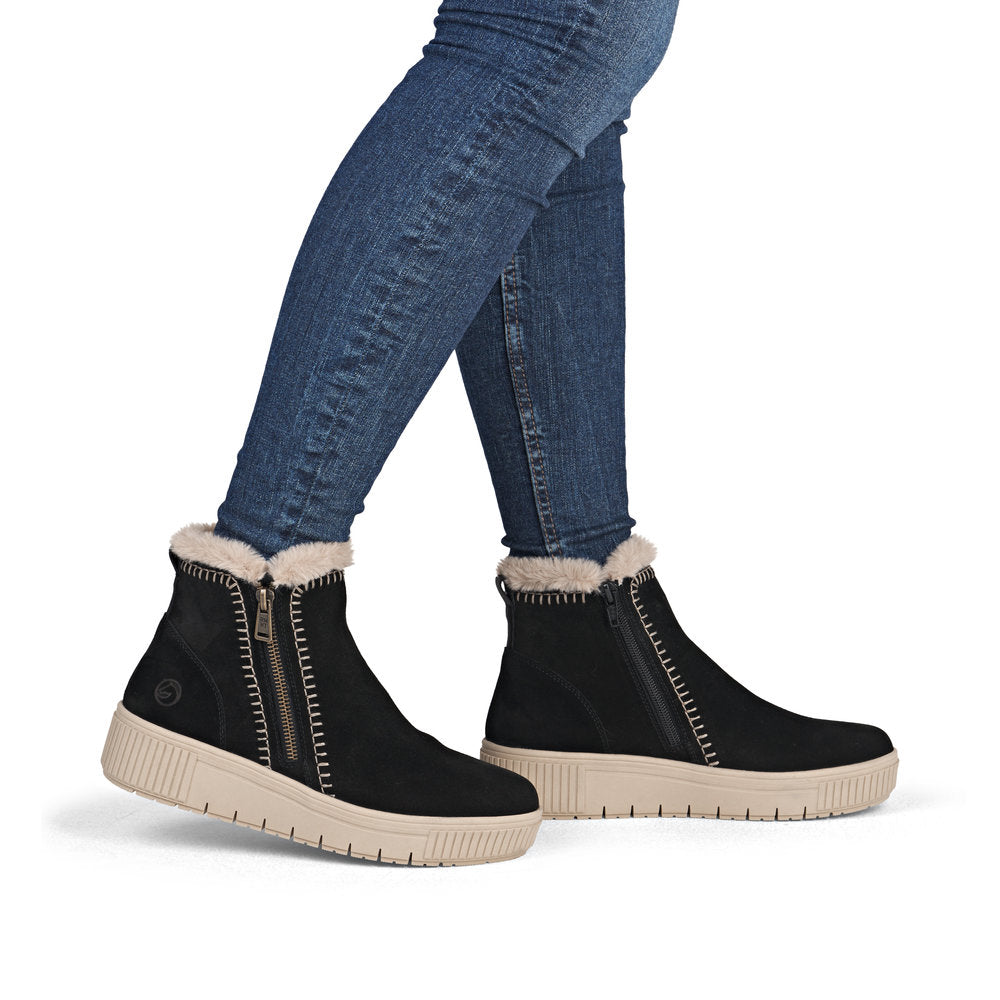 Remonte Ladies Flatform Zip Side Wool Trim Boot