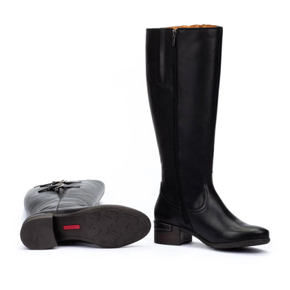 Pikolinos Malaga Ladies Buckle Trim Low Heel Boot