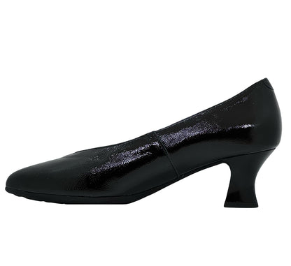 Pitillos Ladies Crinkle Patent Low Heel Court Shoe