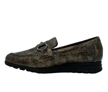 Pitillos Ladies Croco Print Snaffle Trim Loafer