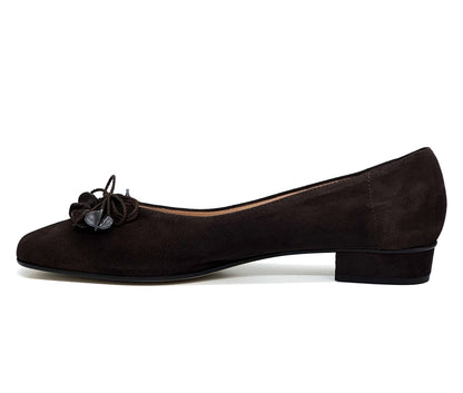 HB Shoes Jest Ladies Toggle Trim Pump