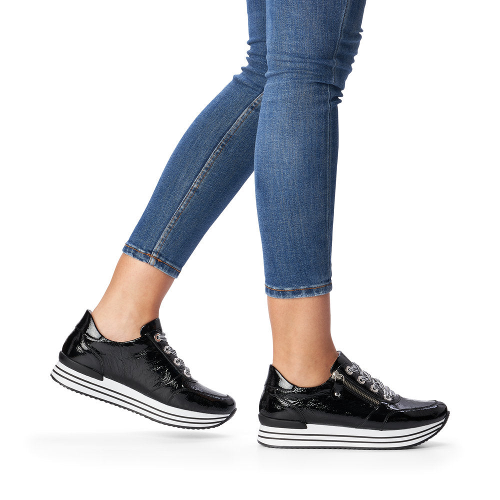 Remonte Ladies Double Sole Zip Sneaker Black